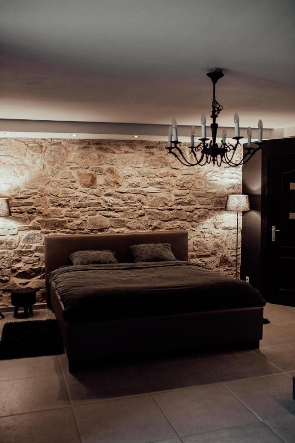 Le Chateau De Balmoral Sart-lez-Spa ภายนอก รูปภาพ