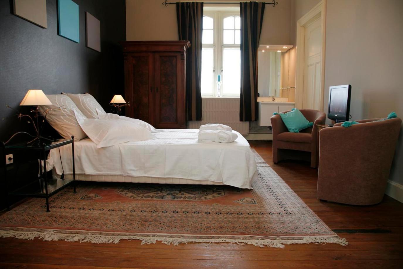Le Chateau De Balmoral Sart-lez-Spa ภายนอก รูปภาพ